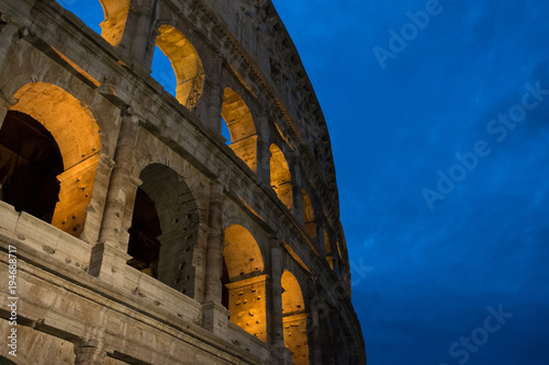 Colosseum at night background (ID: 194688717)