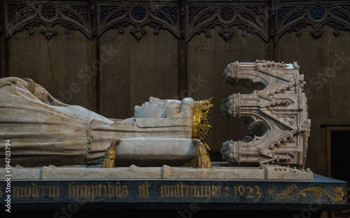 tomb of the queen daisy