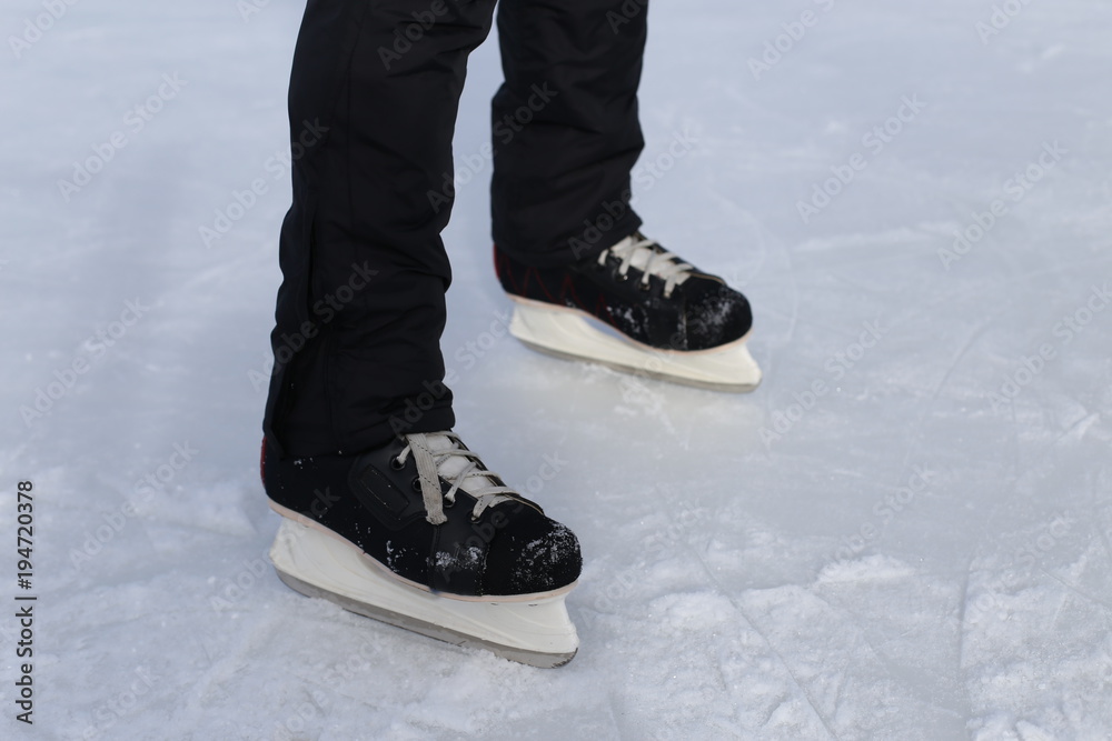 skates skates