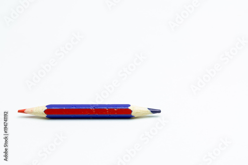 lápiz bicolor