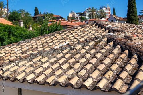 the roof is covered with tiles of clay © Екатерина Переславце