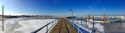 Winterpanorama im Hafen