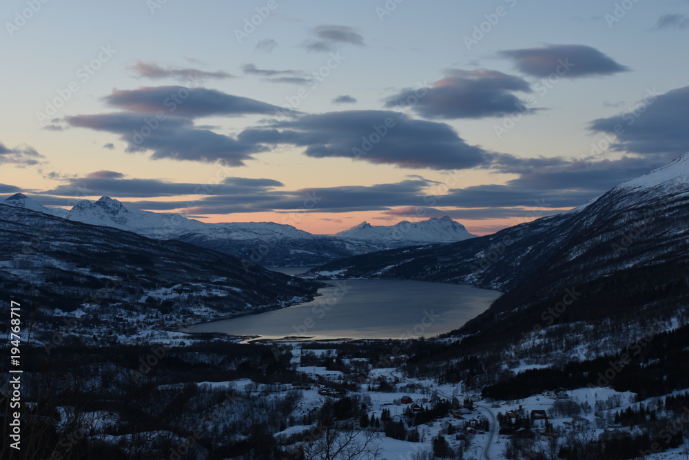 Norwegen Winter Abendstimmung