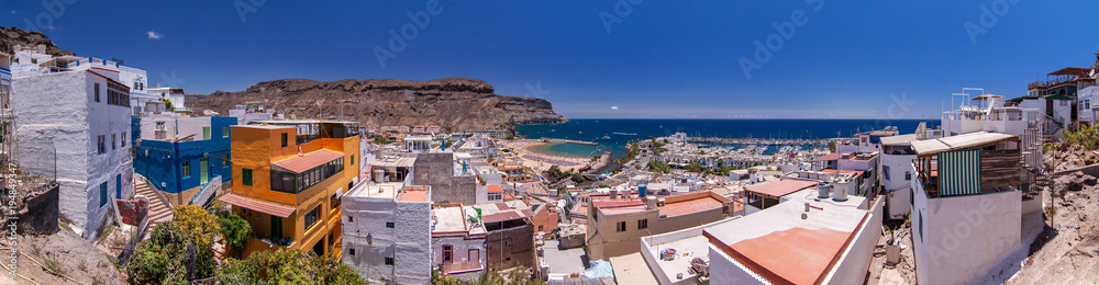 Panorama der Stadt Puerto de Mogan auf Gran Canaria, Spanien