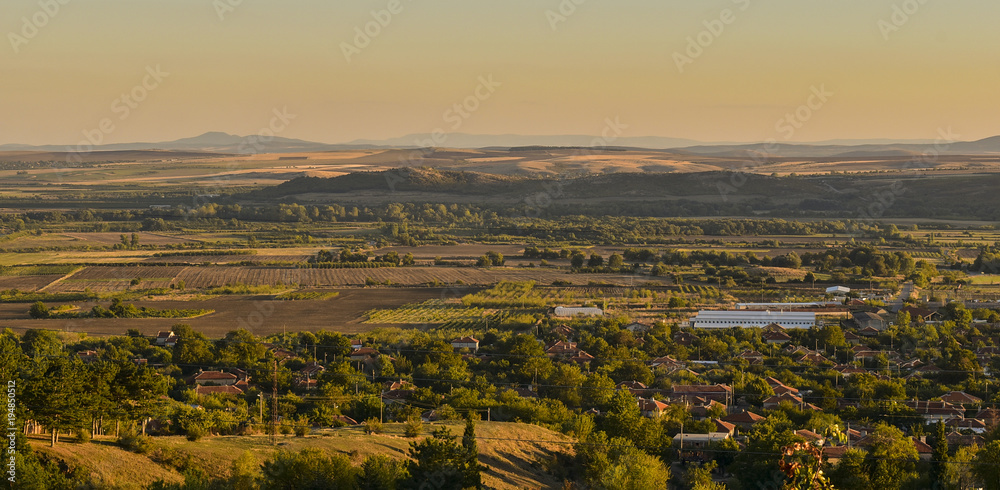 Moments before sunset at the hills near Gavrailovo village.