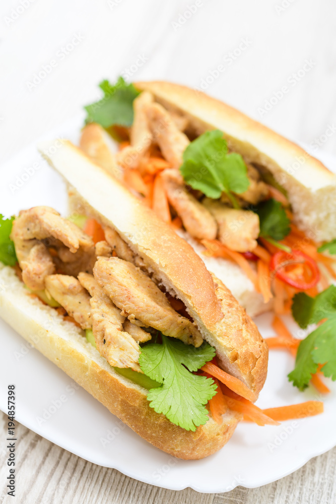 Grilled Vietnamese Chicken Sandwiches (bánh mì) Grilled Vietnamese Chicken Sandwiches (bánh mì)
