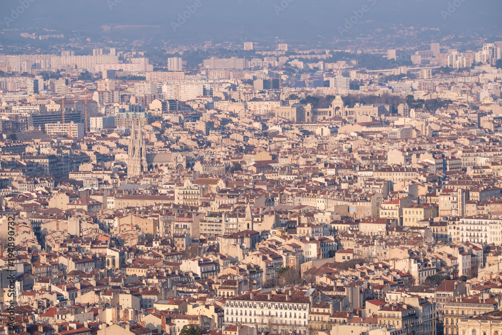 Vue aérienne sur la ville de Marseille, Provence, France.