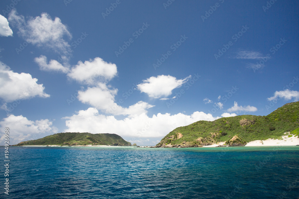 Obraz premium japan blue ocean island okinawa 