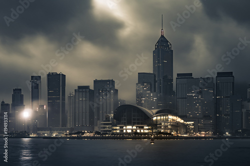 Canvas Print Foggy and Cloudy view of Victoria harbor at Hong Kong