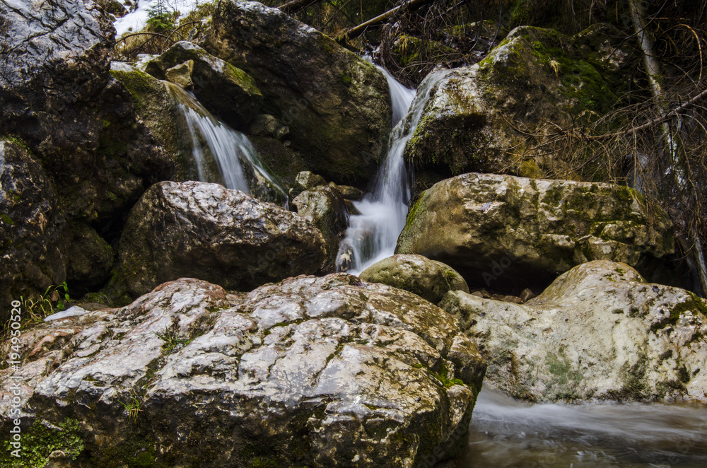 Naklejka premium wodospad 