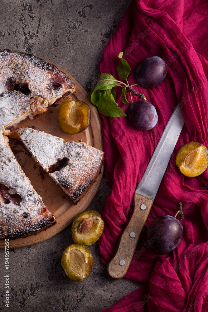 Pie with plums