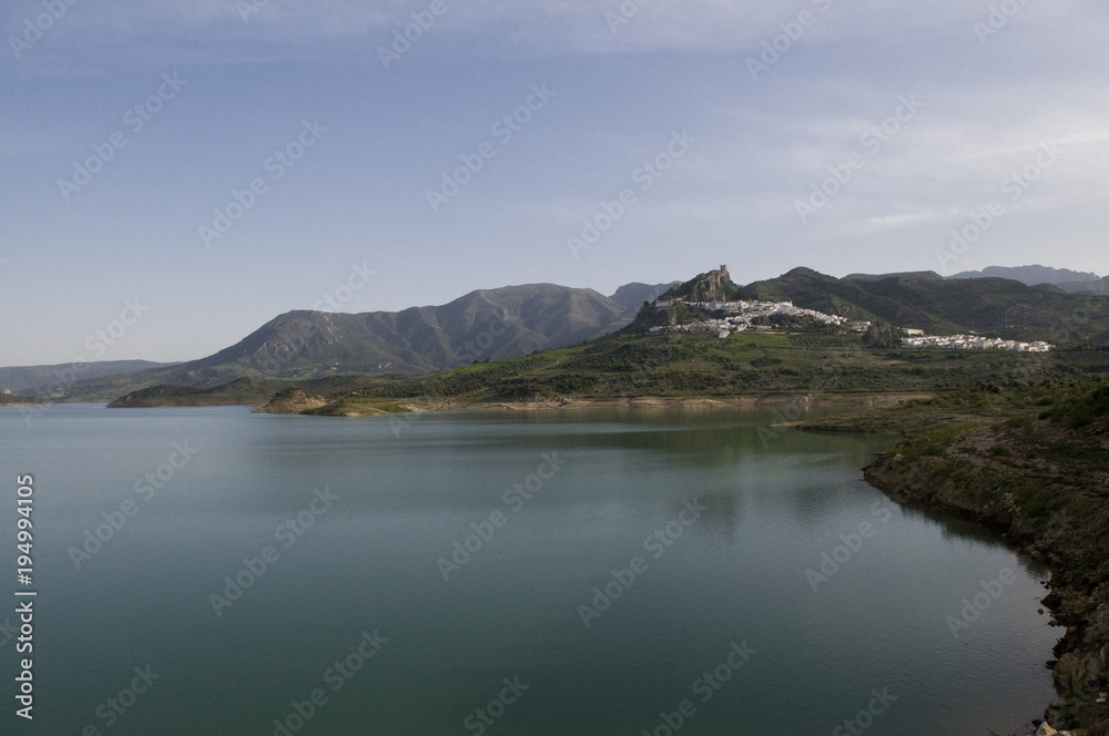 Vista panoramica de Zahara de la sierra, Andalucia.