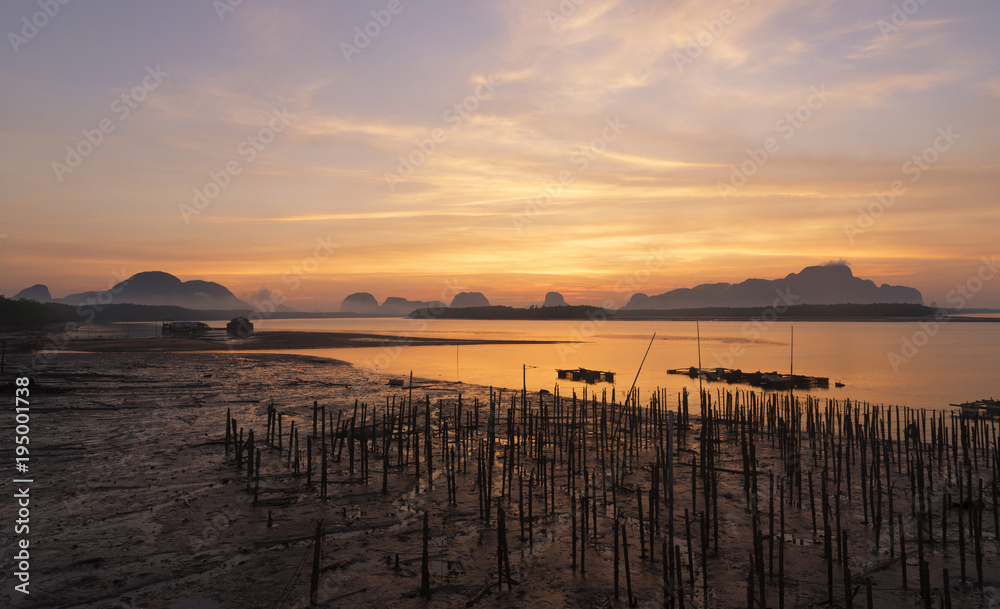 Scene of sunrise at Sam-Chong-Tai