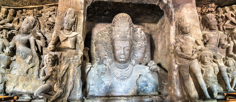 Trimurti Sadashiva sculpture in the cave 1 on Elephanta Island. Mumbai, India
