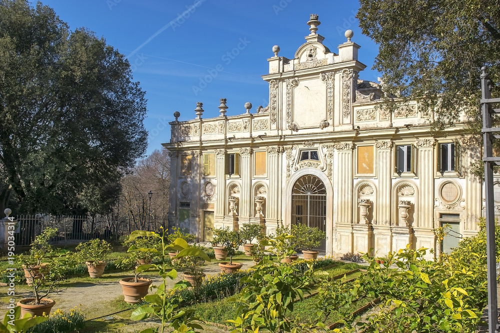 Fototapeta premium tajemnicze ogrody Villa Borghese w Rzymie