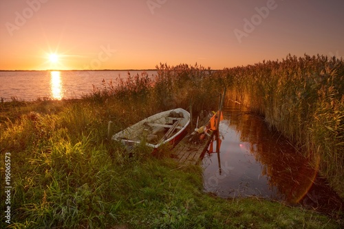 Ringkøbing Fjord, Dänemark, Sonnenuntergang photo