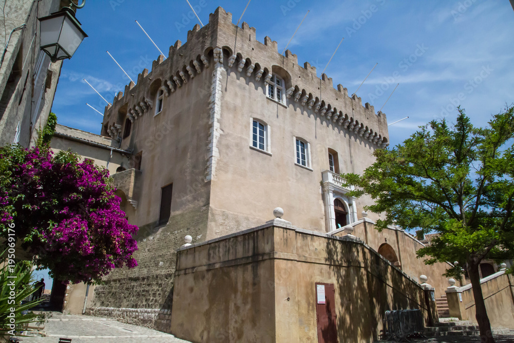 Haut de Cagnes, Cagnes sur Mer, Provence, Cote d Azur, Frankreich mit Schloss Grimaldi, 