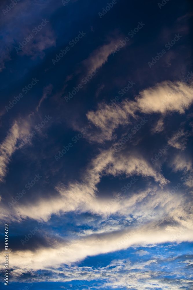 Obraz premium stormy clouds background 