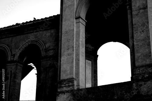 bologna ombre portici San Luca