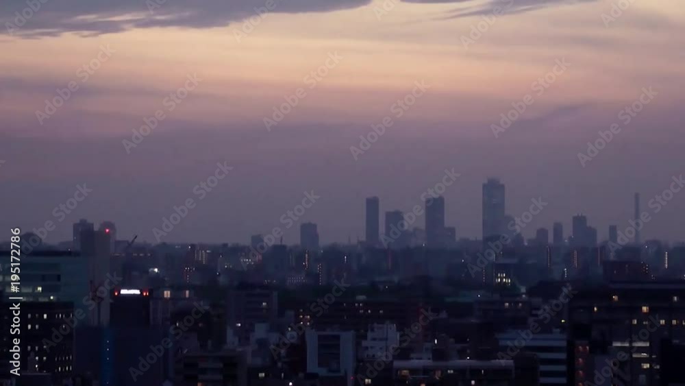 Time-lapse of Tokyo city from dusk to evening.