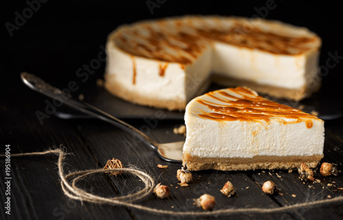 cheesecake with caramel photo