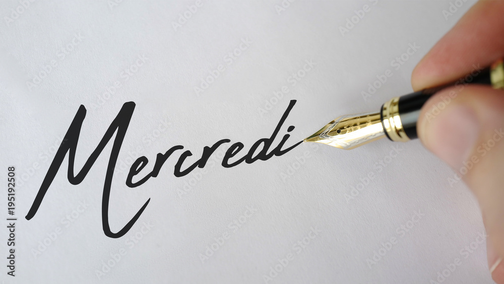 mercredi stylo plume Photos | Adobe Stock
