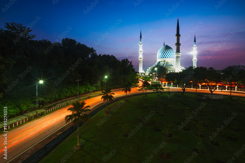 Fototapeta premium Sultan salahuddin abdul aziz shah mosque