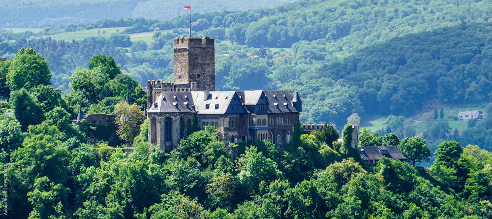 Panorama Burg Lahneck