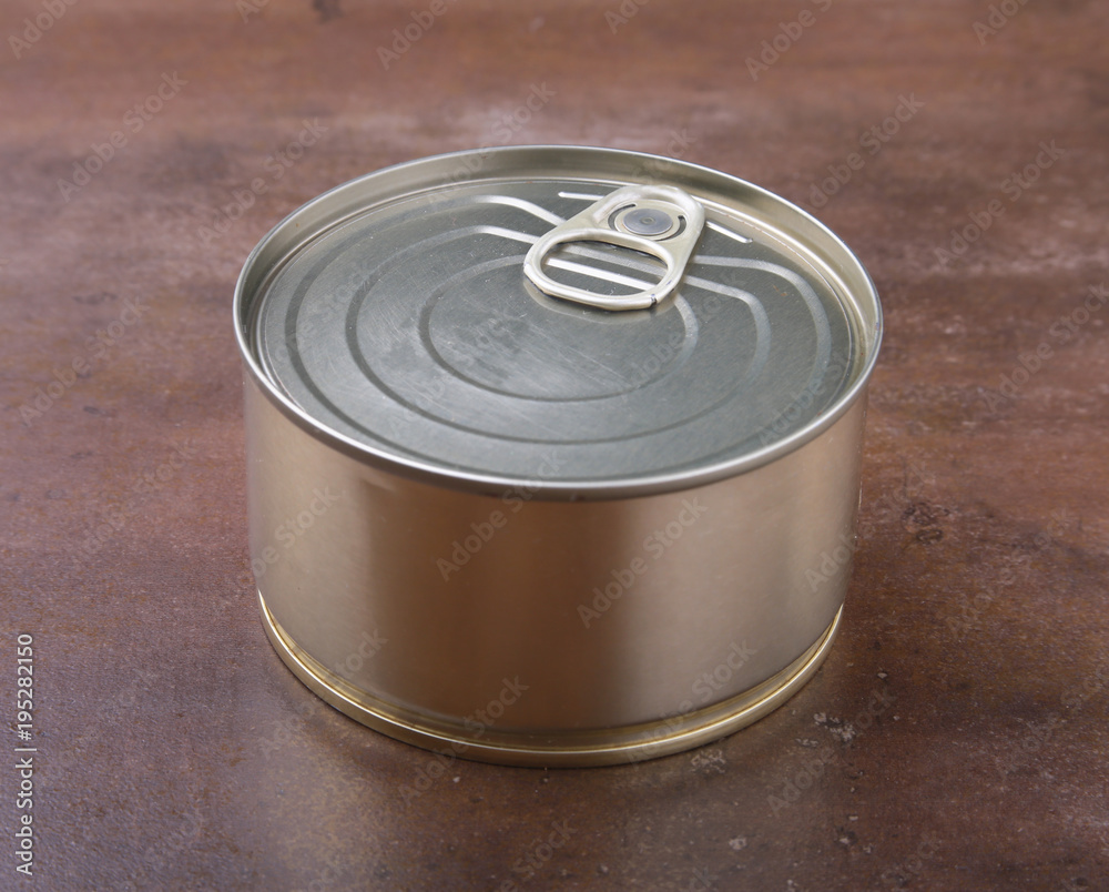 tincan gold metal for canned Food. Real product packing. tincan gold metal for canned Food. Real product packing.