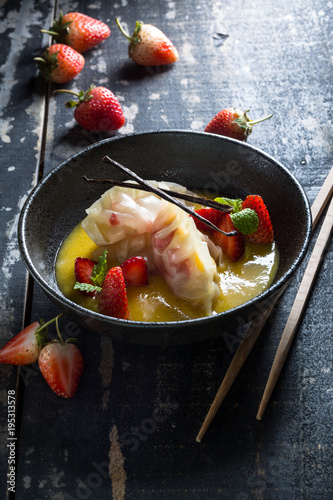 Gyoza sucrée et Végétarien à la Fraise et Mangue