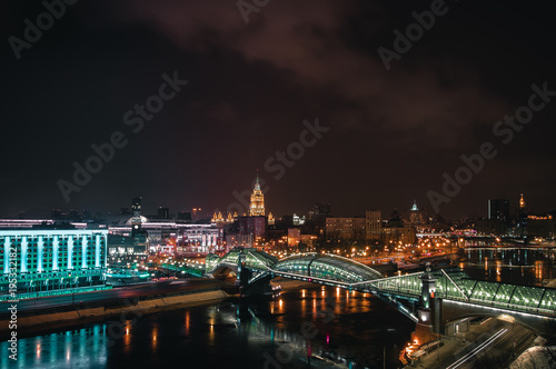  Night city from a bird's eye view