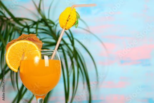 коктейль, пляж, море, пальмы, апельсиновый сок