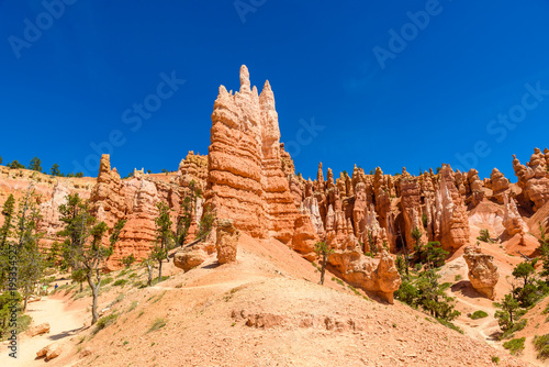 Bryce Canyon National Park - Hiking on the Queens Garden Trail and Najavo Loop into the canyon  Utah  USA.
