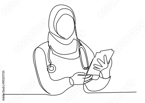 muslim woman doctor