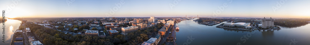 360 degree panorama of the downtown area of Savannah, Georgia and River Street. 360 degree panorama of the downtown area of Savannah, Georgia and River Street.