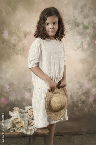 Foto Little victorian girl