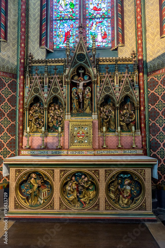 the altar depicting Jesus on the cross at Brugge