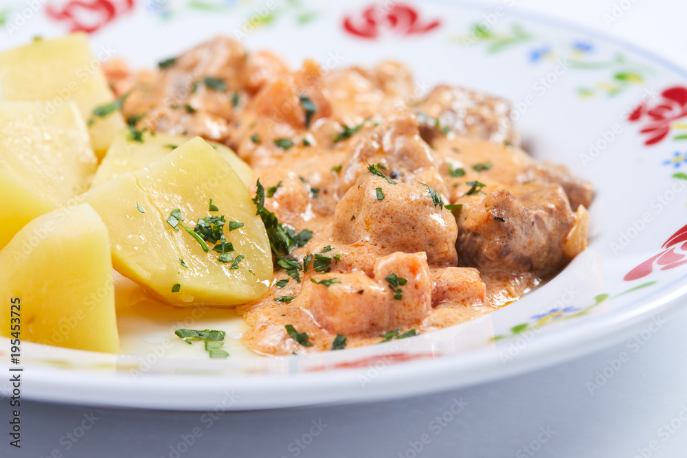 meat with mashed potatoes meat with mashed potatoes