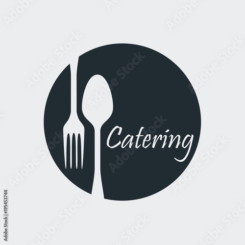 Icono plano Catering en circulo con cubiertos en fondo gris