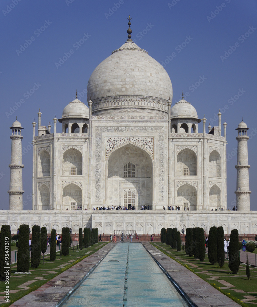 Fototapeta premium Northern India, Agra, the Taj Mahal, Monumental Tomb