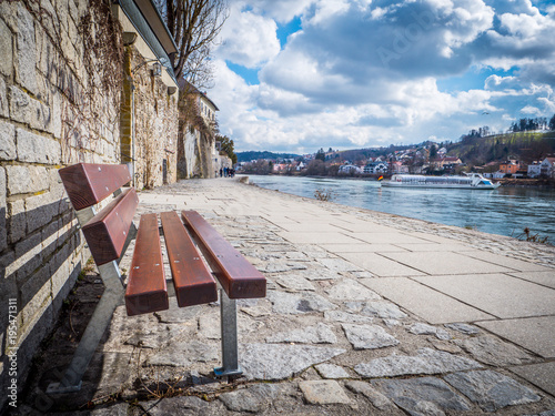 Innpromenade in Passau mit Schiff photo