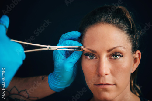 Eyebrow Piercing photo