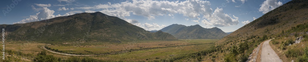 Popovo field kart landscape