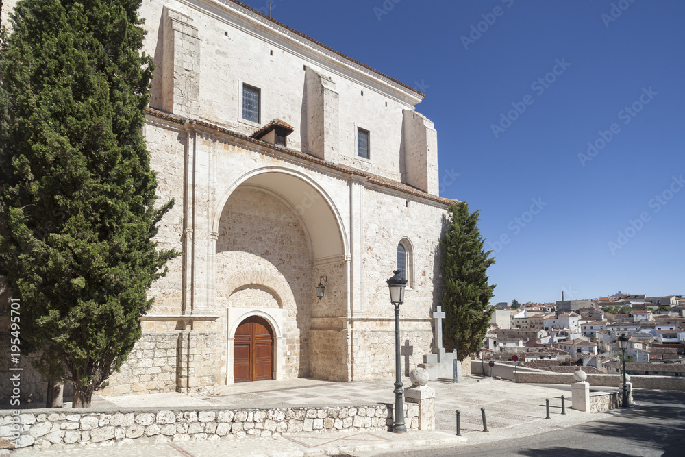 Fototapeta premium Church, Iglesia nuestra senora asuncion in the village of Chinchon, province Madrid, Spain.