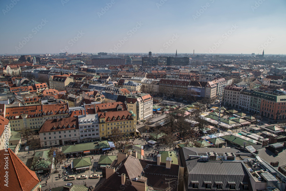 Fototapeta premium Panorama und Sehenswürdigkeiten von München