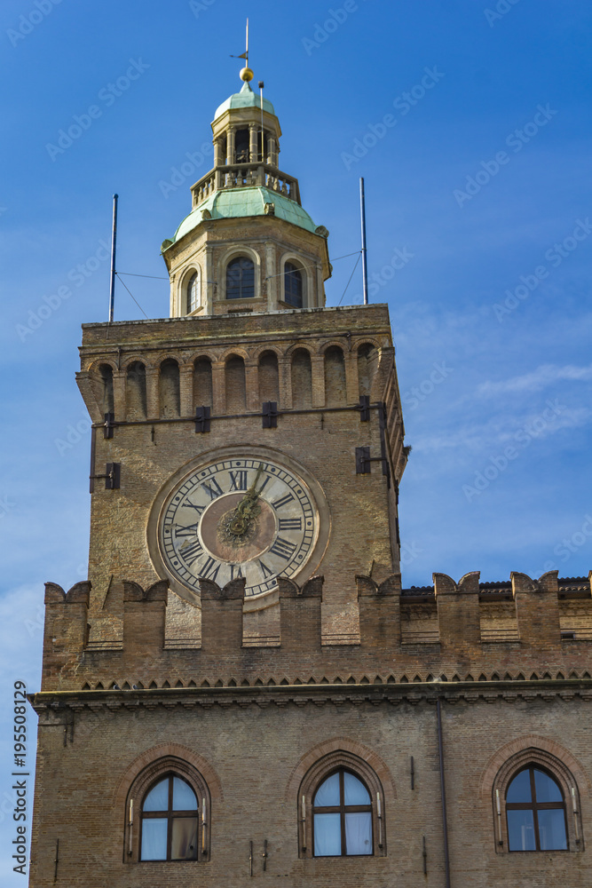 Obraz premium Clock Tower on Palazzo Comunale in Bologna. Italy