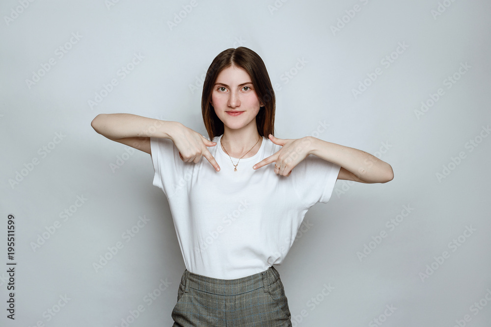 Girl Teenager White T-shirt Jeans Poses Stock Photo 1136839433 |  Shutterstock