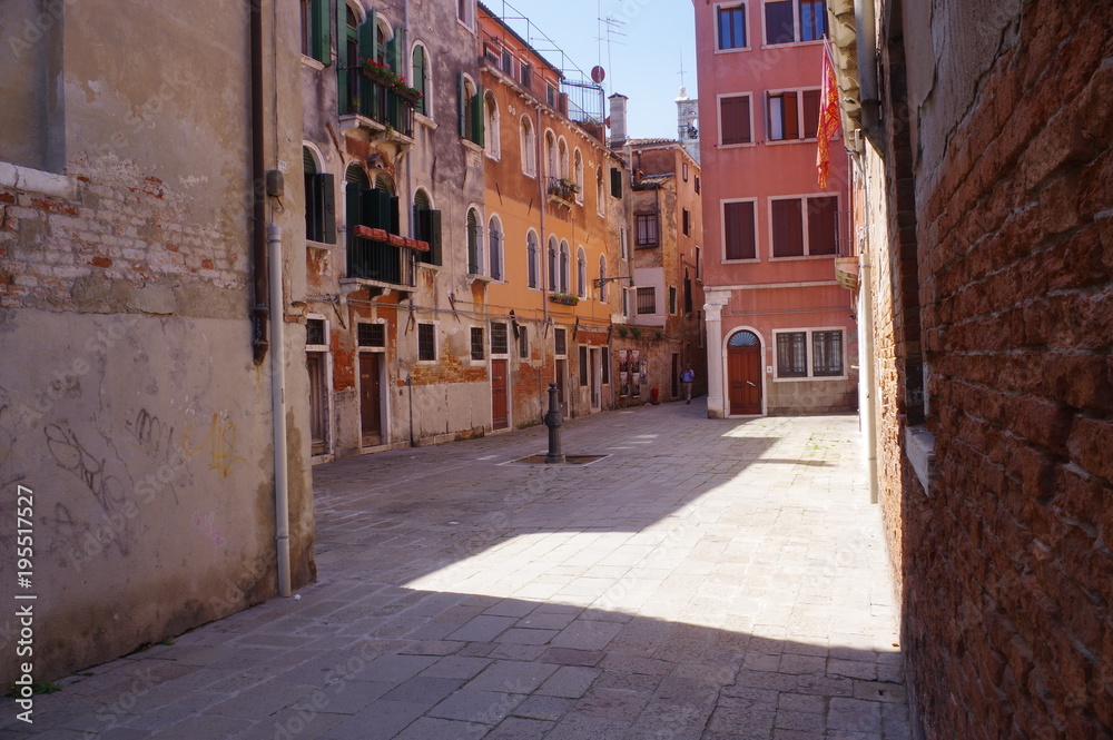 Venezia, Italia, un caratteristico Campo veneziano nel sestriere di Cannaregio.