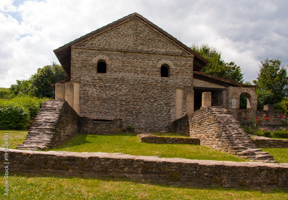 Fototapeta premium Römische Villa Longuich