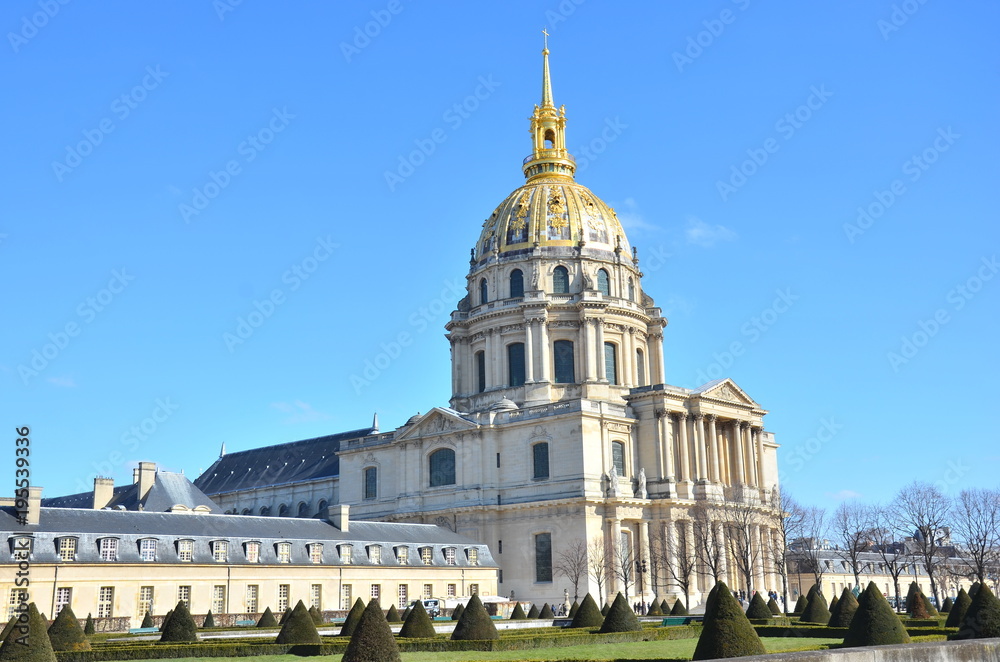 Obraz premium Kirchen in Paris